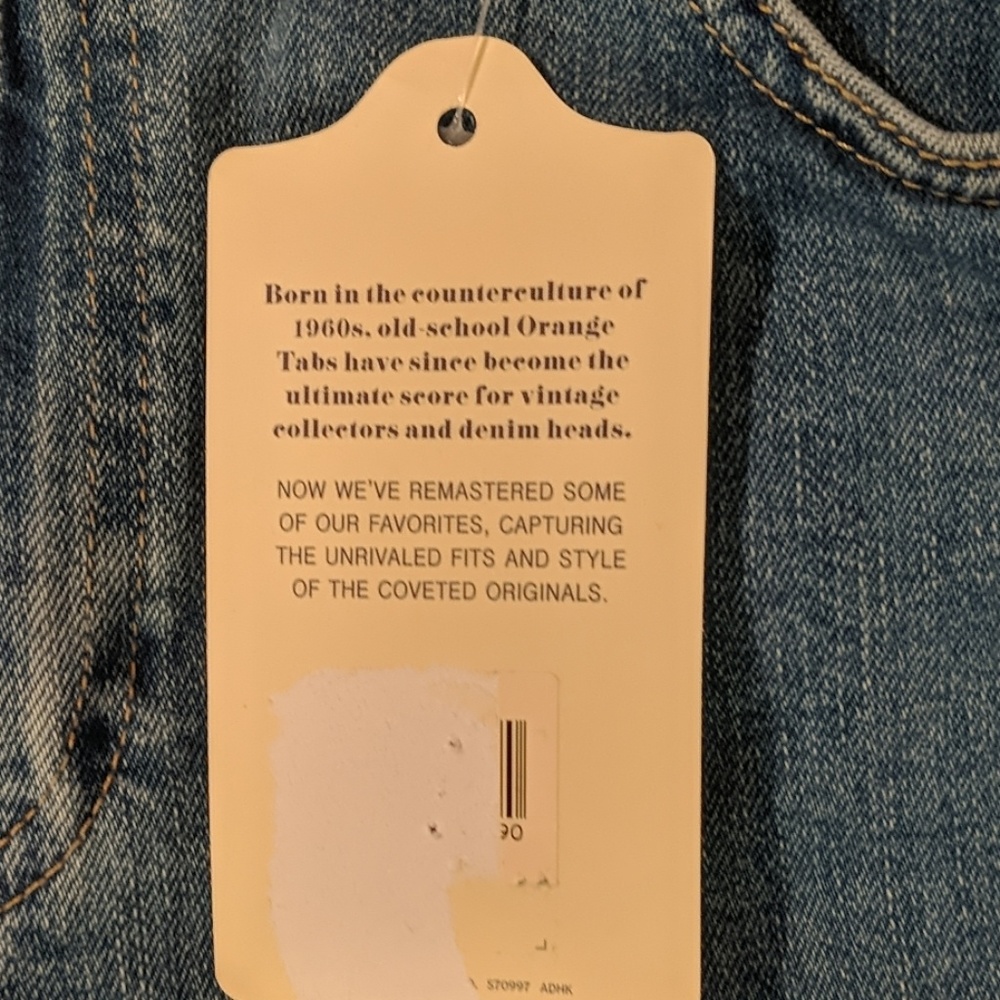 Levi's Orange Tab Denim Shorts - Picture 7 of 7